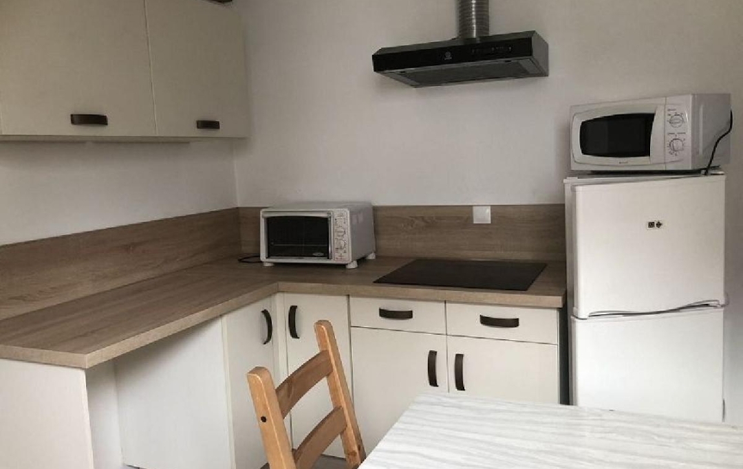 Agence du Casino Transaction : Appartement | LA SELLE-SUR-LE-BIED (45210) | 26 m2 | 370 € 